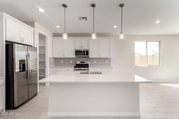 5036 Roundhouse Rd, Laveen, AZ 85339