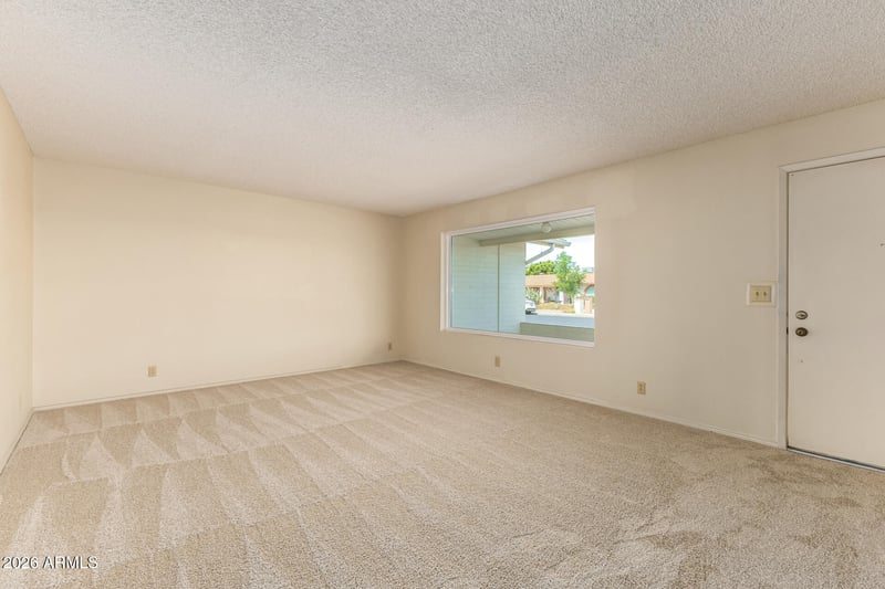 5037 Escondido Ave, Mesa, AZ 85206