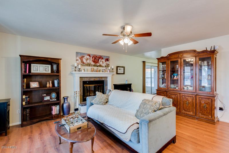 5038 E Nambe St, Phoenix, AZ 85044