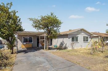 5038 W Tuckey Ln, Glendale, AZ 85301