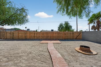 5039 Vernon Ave, Phoenix, AZ 85035