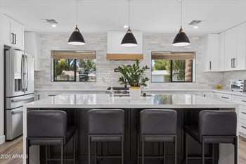 504 W Harmont Dr, Phoenix, AZ 85021