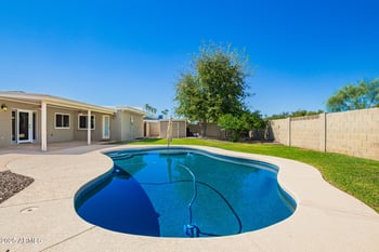 5040 Columbine Dr, Scottsdale, AZ 85254