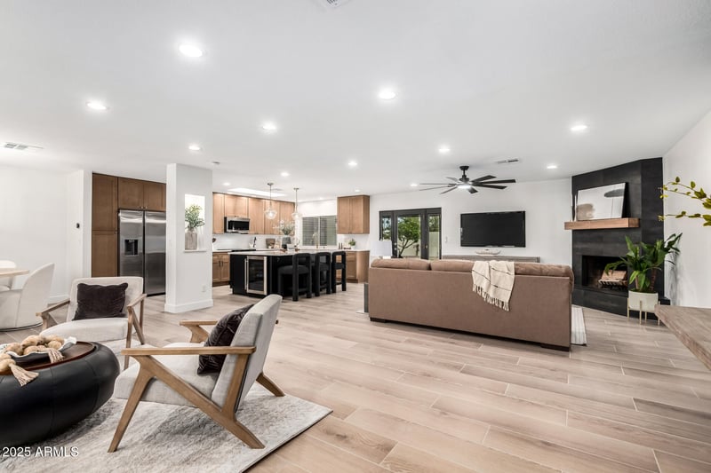 5040 Columbine Dr, Scottsdale, AZ 85254