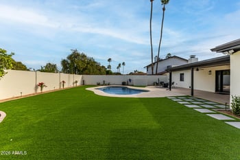 5040 Columbine Dr, Scottsdale, AZ 85254