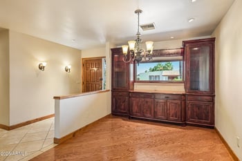 5040 E Shaw Butte Dr, Scottsdale, AZ 85254