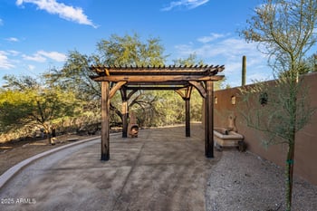 5040 Rockaway Hills Dr, Cave Creek, AZ 85331
