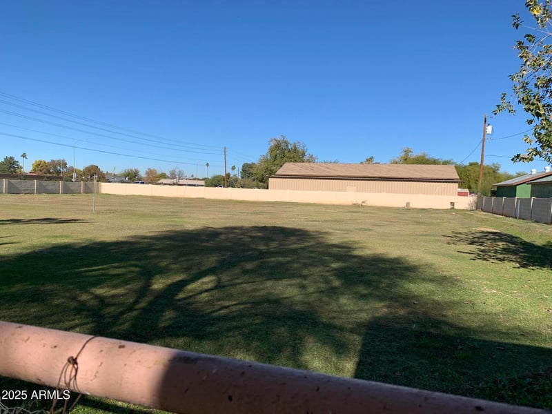 5040 Steinway Dr, Laveen, AZ 85339