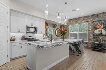 5041 Woodridge Dr, Scottsdale, AZ 85254