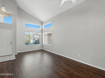 5041 Kesler Ln, Chandler, AZ 85226