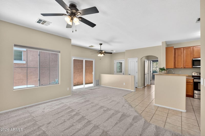 5041 Escuda Dr, Glendale, AZ 85308