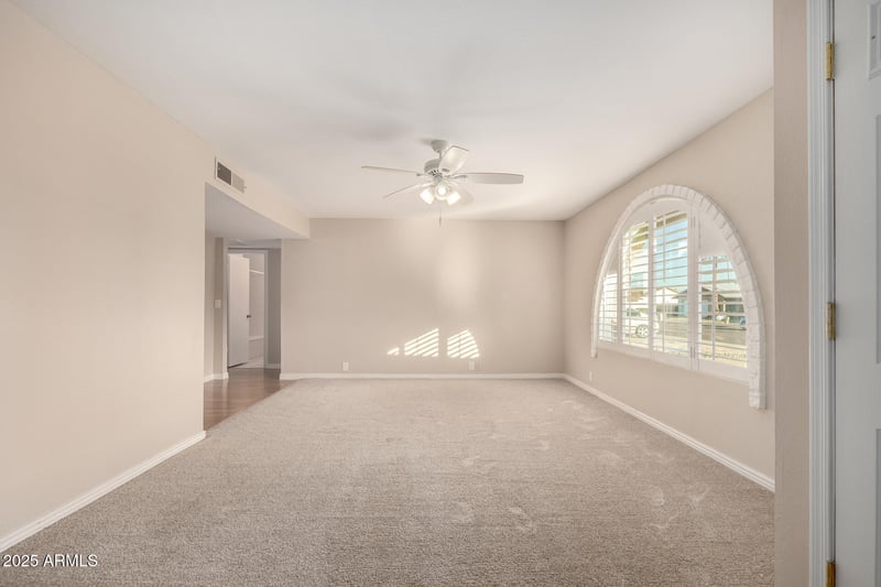 5042 Carol Ave, Glendale, AZ 85302