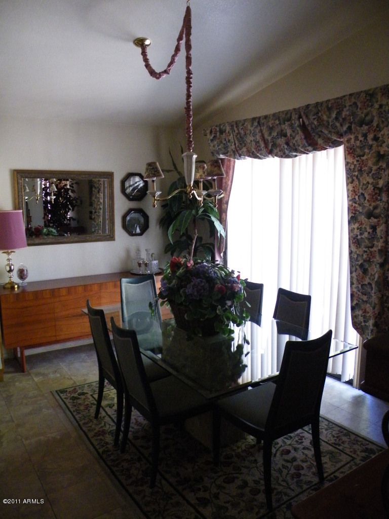 5042 E Downing St, Mesa, AZ 85205