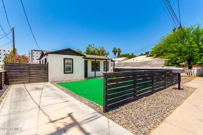5044 18th Ave, Phoenix, AZ 85015