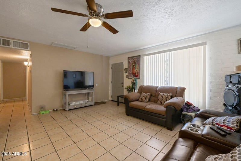 5044 Campbell Ave, Phoenix, AZ 85031
