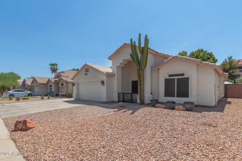 5046 Roosevelt St, Tempe, AZ 85282