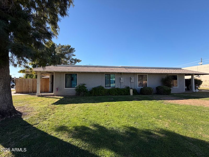 5046 W New World Dr, Glendale, AZ 85302