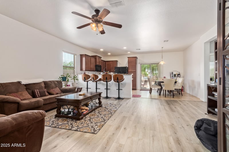 5047 245th Ln, Buckeye, AZ 85326