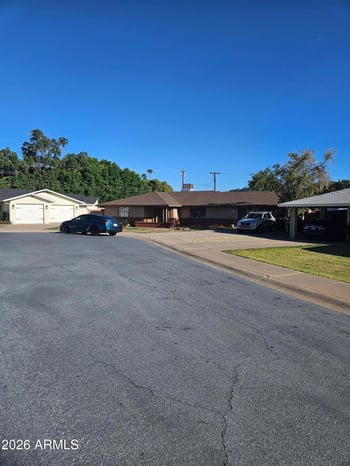5047 E Cheery Lynn Rd, Phoenix, AZ 85018