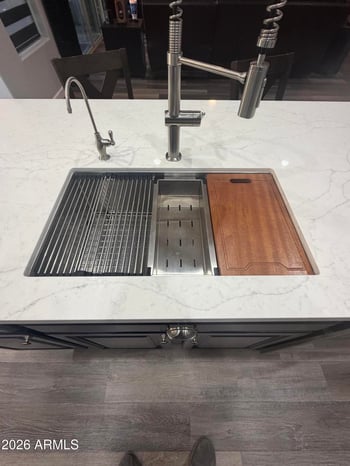 5047 Ellesmere St, Gilbert, AZ 85298