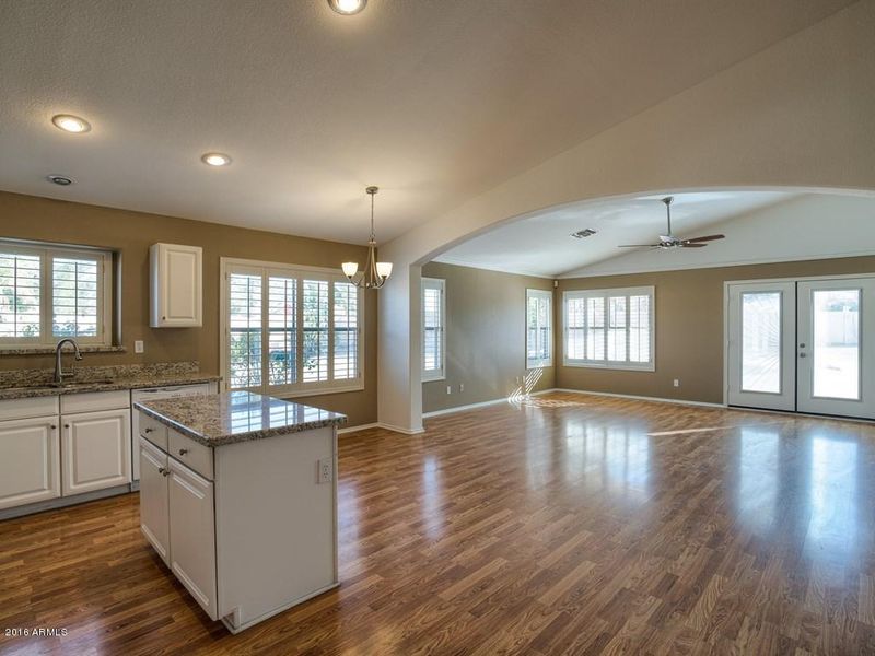 505 S Churchill Dr, Gilbert, AZ 85296