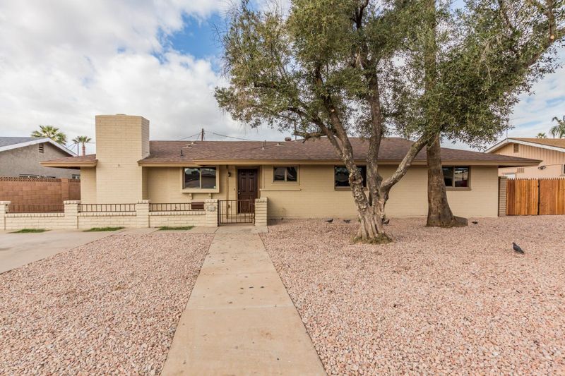 5052 N 35th Dr, Phoenix, AZ 85019