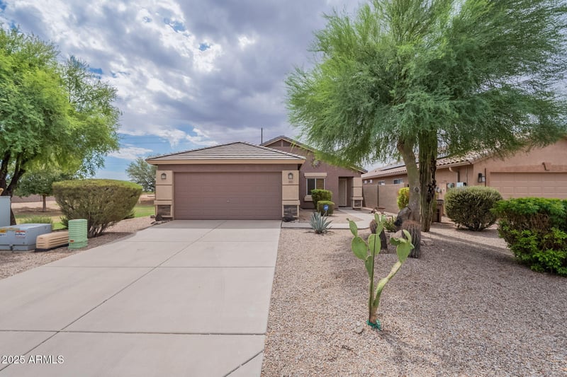5053 Silverbell Rd, San Tan Valley, AZ 85143