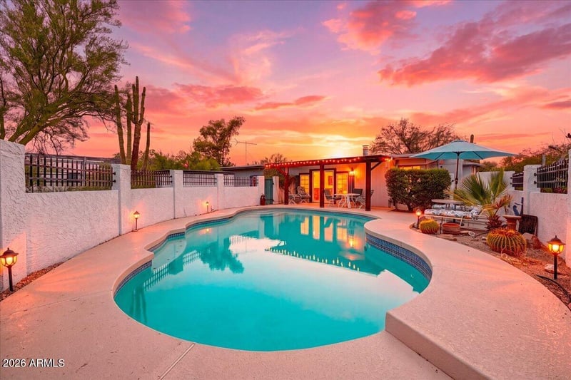 5054 Summerset Cir, Cave Creek, AZ 85331