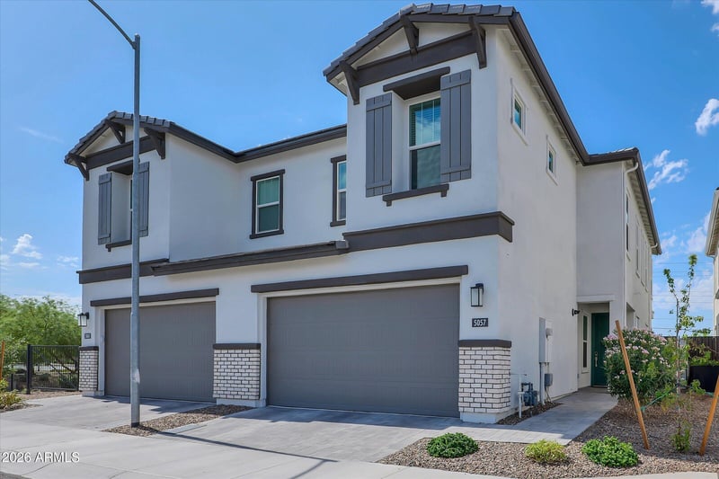 5057 Woodridge Dr, Scottsdale, AZ 85254