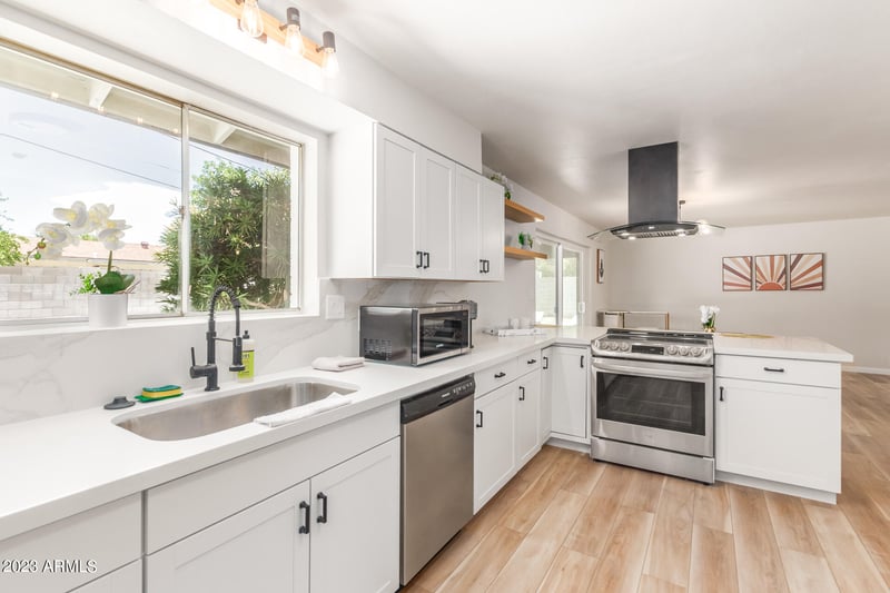 506 W Seldon Ln, Phoenix, AZ 85021