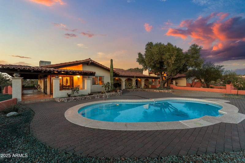 50612 295 Ave, Wickenburg, AZ 85390