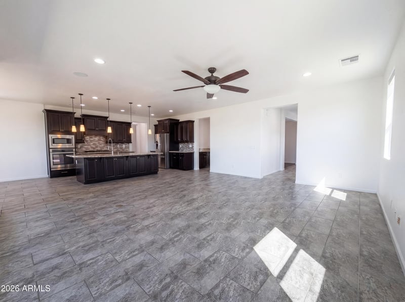 5064 148th Ave, Litchfield Park, AZ 85340