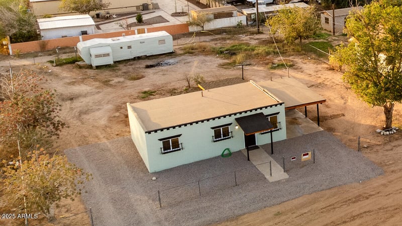 50644 1st St, Aguila, AZ 85320
