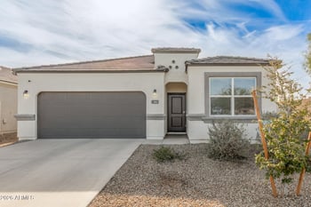 5065 Emery Rd, San Tan Valley, AZ 85143