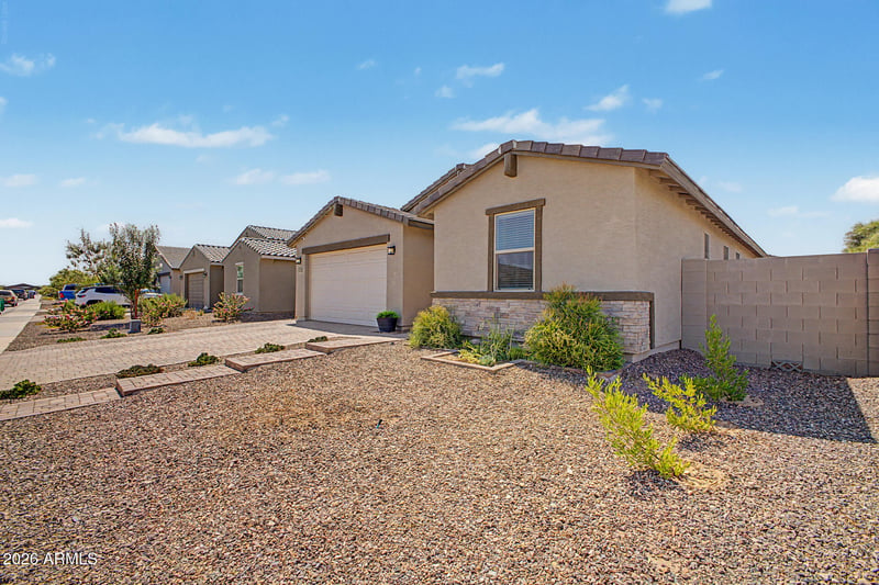 5065 W Karl St, San Tan Valley, AZ 85144