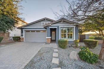 5067 Girard St, Gilbert, AZ 85298