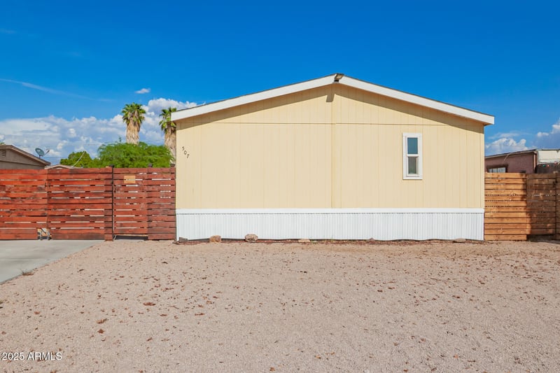 507 99th St, Mesa, AZ 85208