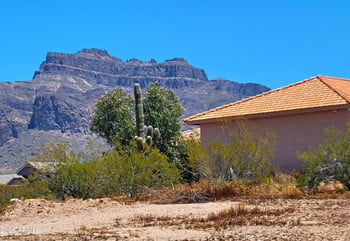 5076 18th Ave, Apache Junction, AZ 85119