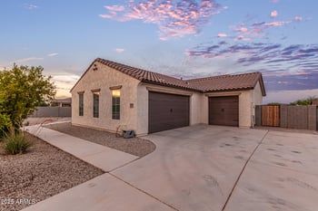 508 Dundy St, San Tan Valley, AZ 85143