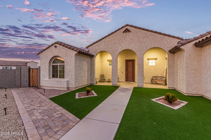 508 Dundy St, San Tan Valley, AZ 85143