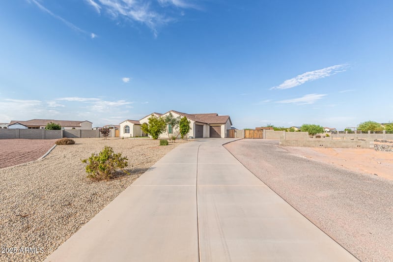 508 Dundy St, San Tan Valley, AZ 85143