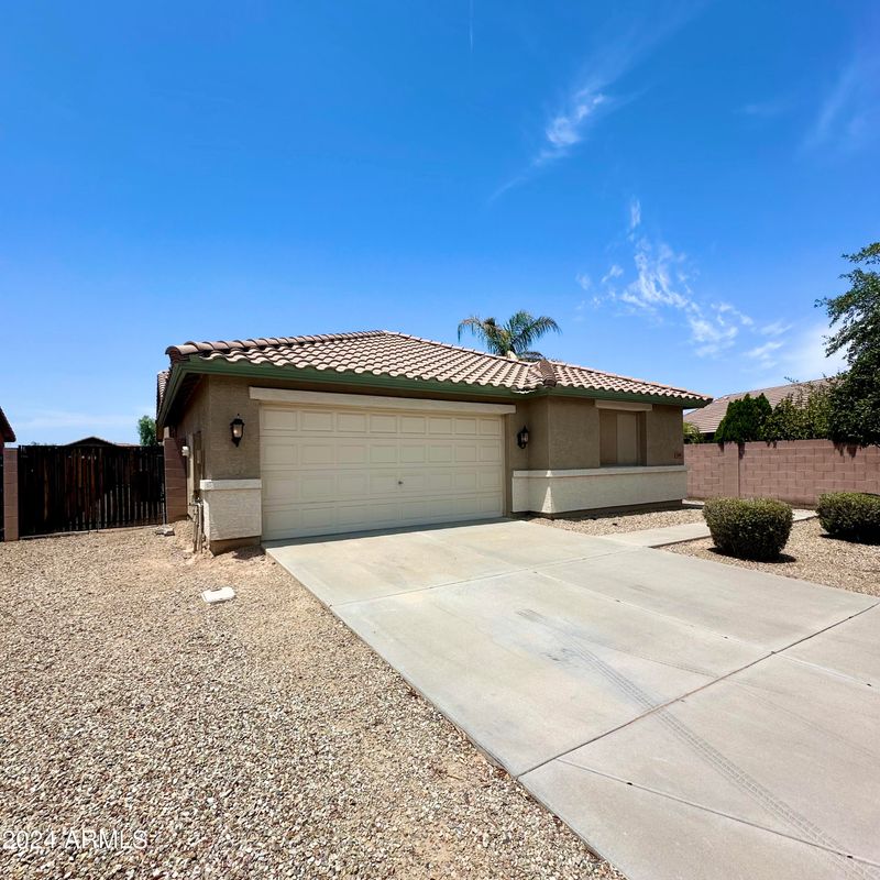 508 S 112th Dr, Avondale, AZ 85323