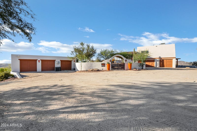 50811 N 295th Ave, Wickenburg, AZ 85390