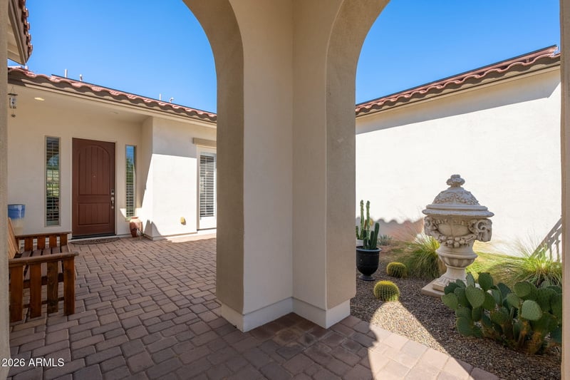 5082 205th Ln, Buckeye, AZ 85396