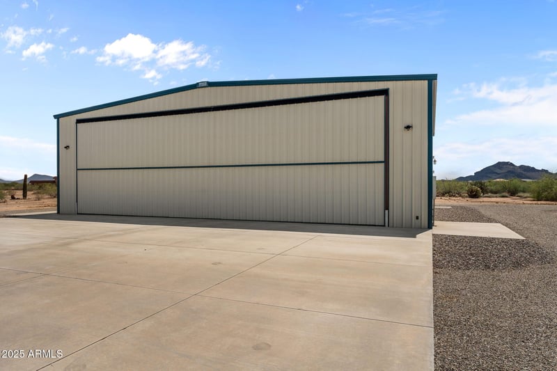 50839 Iver Rd, Aguila, AZ 85320