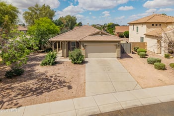 5084 Stonecreek Blvd, Gilbert, AZ 85298