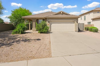 5084 Stonecreek Blvd, Gilbert, AZ 85298