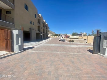 509 E Mountain View Rd, Phoenix, AZ 85020