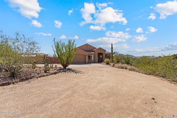 509 Seco Pl, Phoenix, AZ 85086