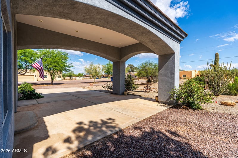 509 W Lavitt Ln, Phoenix, AZ 85086